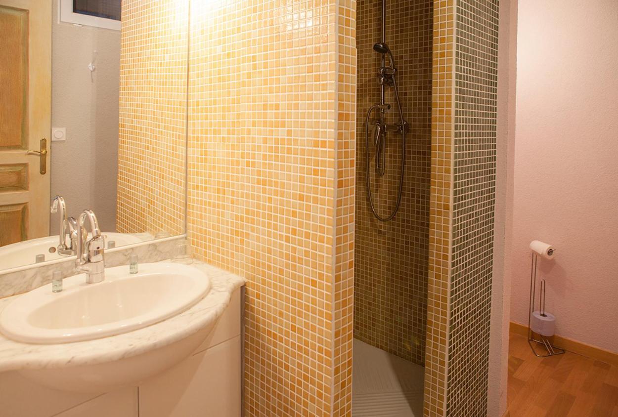 Auberge De La Vallee Saint-Jean-de-Bueges Ngoại thất bức ảnh