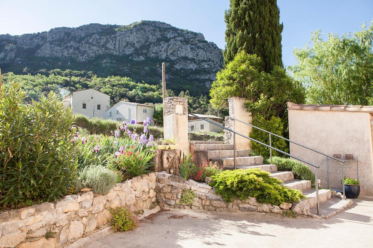 Auberge De La Vallee Saint-Jean-de-Bueges Ngoại thất bức ảnh